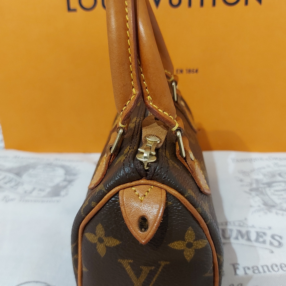 πSOLDπ Louis Vuitton Monogram Speedy Mini Sac HL - Picture 7 of 16